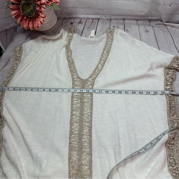 Chico's Cream Tan poncho Shrug sweater Textured Trim sz L/XL pull over v-neck - Picture 5 of 11